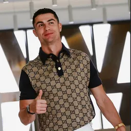 CR7